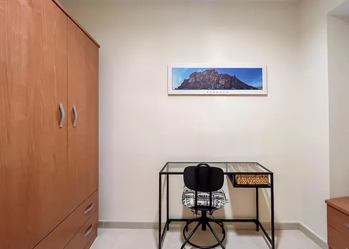 2br Deluxe Shine Flat - 1min Canteras Apartment *