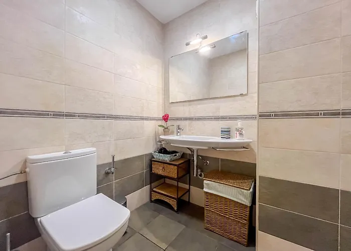 2br Deluxe Shine Flat - 1min Canteras *